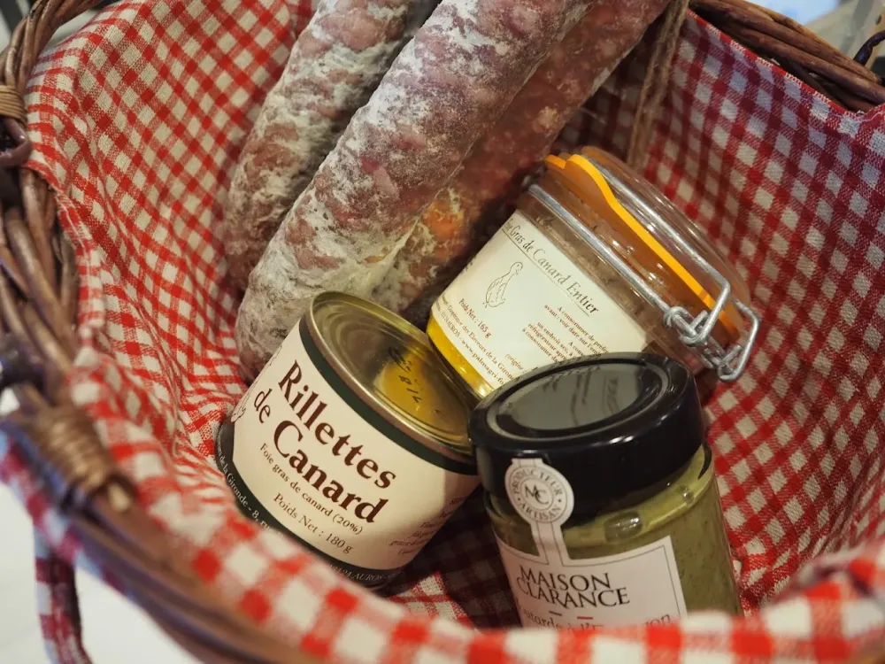 Épicerie Presque Fine (5)webp