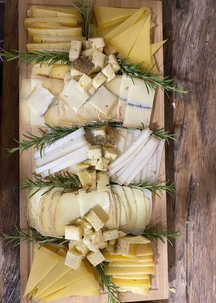 Épicerie Presque Fine (6)webp